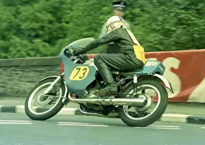 Images Dated 15th July 2020: Roger Bowler (Crooks Suzuki) 1976 Senior TT