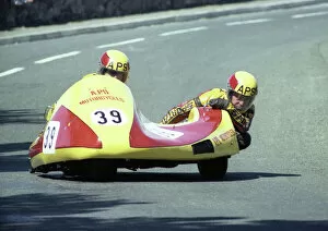 Images Dated 22nd July 2016: Roger Dunn & Ted Healey (Suzuki) 1980 Southern 100