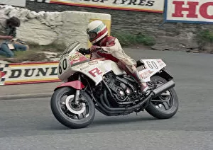 Images Dated 6th April 2020: Roger Finch (Yamaha) 1986 Formula One TT