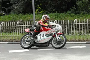 Images Dated 2nd September 2009: Roger Hurst (Yamaha) 2009 Classic TT