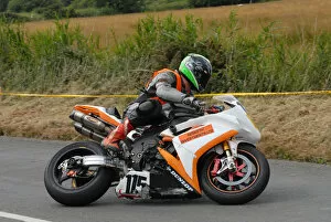 Images Dated 18th July 2009: Roger Maher (Yamaha) 2009 Jurby Road