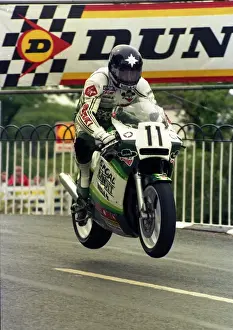 Roger Marshall (Skoal Bandit Suzuki) 1987 Formula One TT