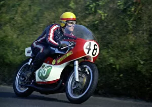 Images Dated 17th December 2017: Roger Nott (Yamaha) 1971 Lightweight Manx Grand Prix
