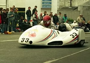 Images Dated 7th February 2018: Rolf Suess & Karl Schuler (Seymaz Junior Yamaha) 1988 Sidecar TT