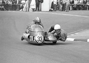 Images Dated 31st July 2016: Ron Coxon & Alan Gosling (BMW) 1974 500 Sidecar TT