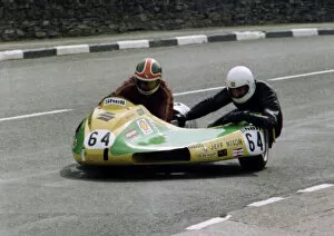 Images Dated 24th November 2018: Ron Coxon & Jeff Nixon (Suzuki) 1980 Sidecar TT