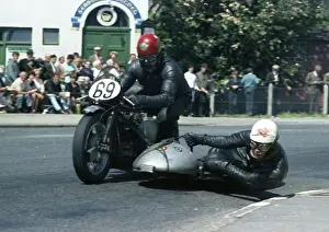 Ron Glover & David Forshaw (Norton) 1967 750cc Sidecar TT