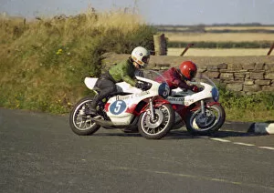 Images Dated 26th October 2020: Ronnie Russell & Roger Sutcliffe (Yamaha) 1976 Jurby Road