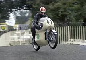 Images Dated 2nd April 2020: Roy Buckwell (Greeves) 1968 Lightweight Manx Grand Prix