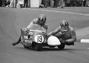 Roy Hanks & Gerald Daniel (BSA) 1974 750 Sidecar TT