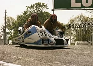 Images Dated 5th August 2016: Roy Hanks & Vince Biggs (Yamaha) 1979 Sidecar TT