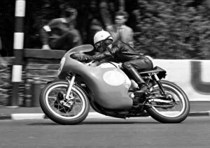 Images Dated 29th July 2023: Roy Ingram Norton 1962 Junior TT