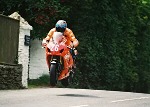 Roy Richardson (Suzuki) 2004 Production 1000 TT