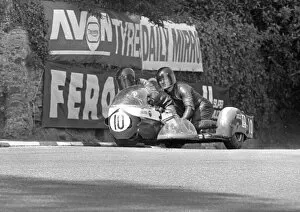 Roy Woodhouse & Doug Woodhouse (Honda) at Governors Bridge: 1973 500 Sidecar TT