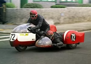 Images Dated 12th January 2018: Roy Woodhouse & Doug Woodhouse (Triumph) 1970 500cc Sidecar TT