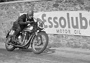 Images Dated 30th October 2015: Roy Yates (Norton) at Cronk ny Mona: 1951 Senior Clubman TT