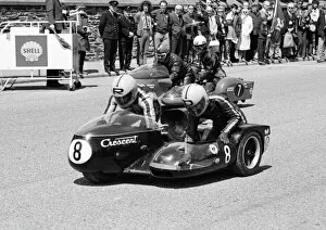 Images Dated 3rd October 2018: Rudi Kurth & Dane Rowe (Crescent) and Heinz Luthringhauser & Jurgen Cusnik (BMW) 1972 500 Sidecar TT