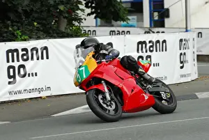 2013 Lightweight Manx Grand Prix Prints: Rusty Steele (Suzuki) 2013 Lightweight Manx Grand Prix