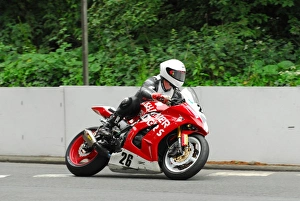 Images Dated 10th June 2016: Ryan Kneen (Kawasaki) 2016 Senior TT