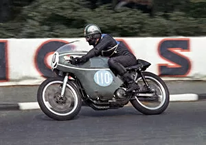 Images Dated 12th January 2022: S Adams (Norton) 1966 Junior TT