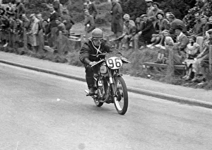 Sam Seston (Norton) 1950 Junior Clubman TT