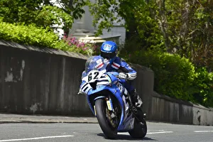 Images Dated 31st October 2020: Sam West (Kawasaki) 2015 Superbike TT