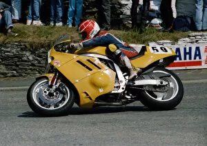 Images Dated 7th September 2019: Sandy Berwick (Suzuki) 1991 Senior TT