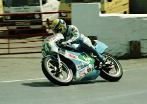 Images Dated 2nd September 2019: Satoshi Endo (Yamaha) 1984 Junior TT
