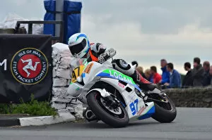 Images Dated 10th July 2012: Seamus Elliott (Yamaha) 2012 Southern 100
