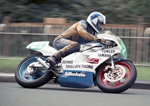 Images Dated 13th October 2020: Sean Collister (Yamaha) 1989 Lightweight Manx Grand Prix