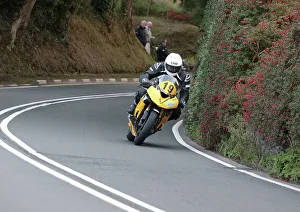 Shaun Evans Collection: Shaun Evans (Kawasaki) at Handley's Corner, 2022 Senior Manx Grand Prix