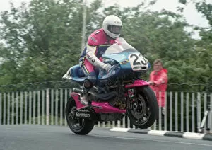 Images Dated 8th July 2020: Shaun Harris (Britten) 1993 Senior TT