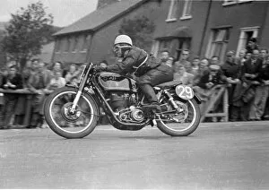 Images Dated 22nd March 2020: Sid Franklen (AJS) 1952 Junior TT