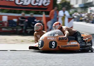 Siegfried Schauzu & Wolfgang Kalauch (Aro) 1976 500 Sidecar TT