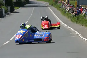 Simon Neary & Stuart Bond (Baker Yamaha) 2005 Sidecar TT