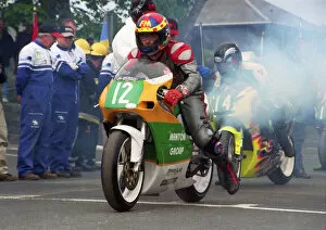 Images Dated 7th July 2021: Simon Smith (Honda) 2000 Lightweight TT