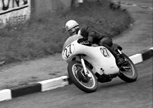 Images Dated 27th April 2023: Bill Smith Matchless 1960 Senior TT