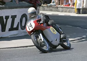 Images Dated 3rd June 2021: Bill Smith (Matchless) 1968 Senior TT