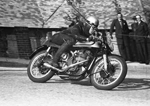 Images Dated 8th July 2019: Bill Spence (Norton) 1955 Senior TT
