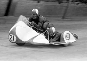 Images Dated 10th May 2018: Stan Nightingale & E Sheldon (Norton) 1959 Sidecar TT