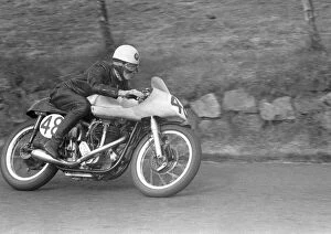 Images Dated 18th December 2021: Stan Williamson (Norton) 1958 Junior Ulster Grand Prix