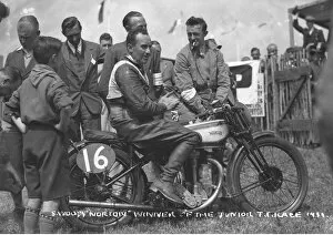 Images Dated 7th March 2019: Stanley Woods (Norton) 1933 Senior TT