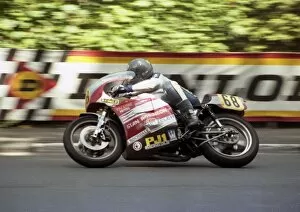 Images Dated 30th July 2016: Stephen Carthy (Suzuki) 1985 Senior TT