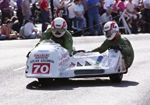 Stephen Galligan & David Galligan (Ireson) 1993 Sidecar TT