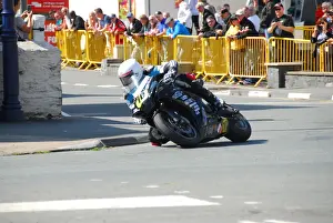 Stephen Smith (Suzuki) 2018 Senior Manx Grand Prix