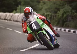 Images Dated 7th April 2022: Steve Cull (Kawasaki) 1990 Supersport 400 TT