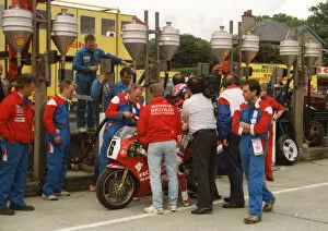 Images Dated 13th March 2019: Steve Hislop (Honda) 1990 Formula One TT