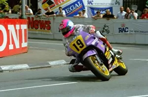 Images Dated 19th September 2013: Steve Hislop (Honda) 1992 Supersport 600 TT