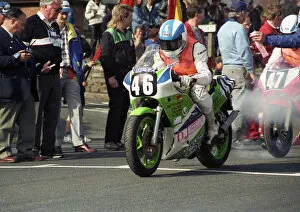 Images Dated 15th November 2019: Steve Ives (Kawasaki) 1990 Lightweight 400 TT
