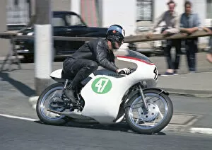 Images Dated 24th May 2020: Steve Jolly (Yamaha) 1968 Lightweight TT